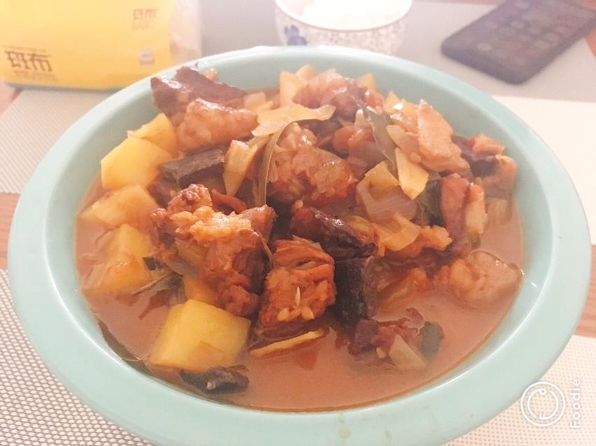 番茄土豆炖牛腩