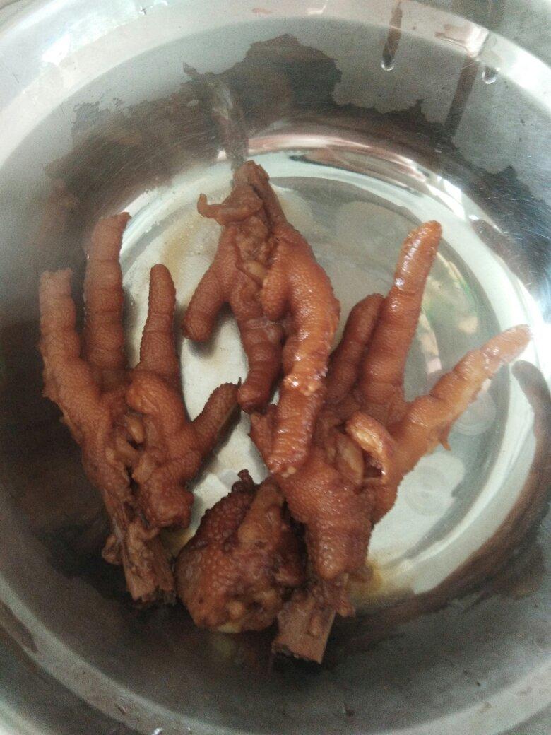秘制红烧鸡爪