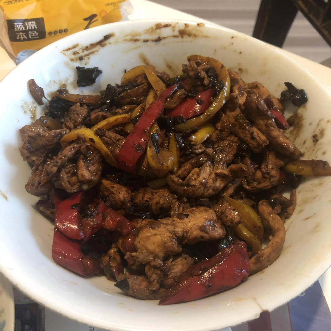 米饭🍚杀手鱼香鸡丝         （减脂期也可以吃）