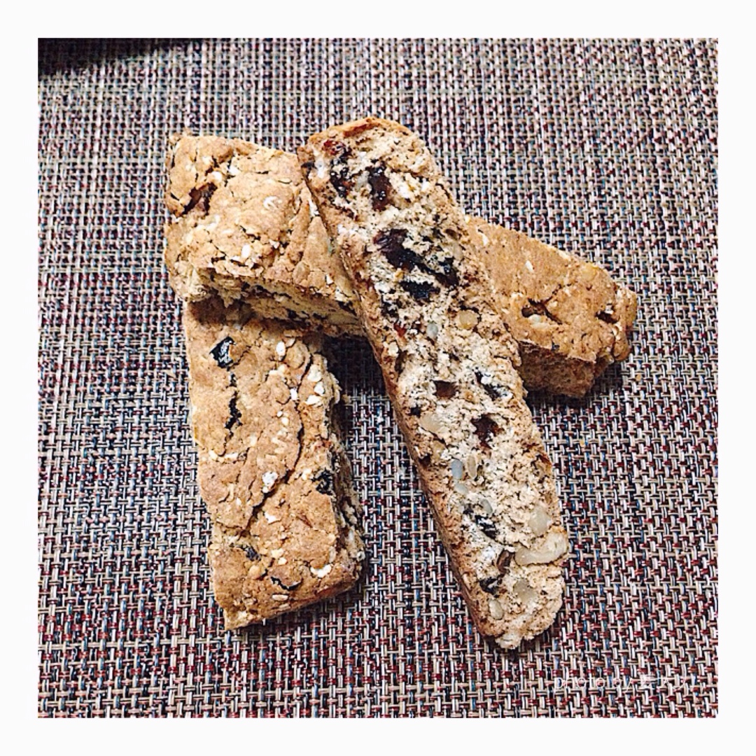 【健康零食】燕麦坚果意式脆饼