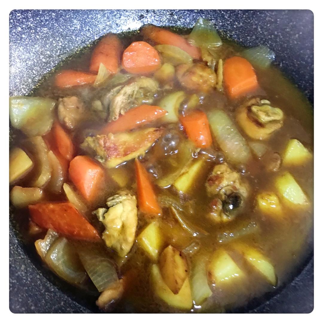 零失败日式咖喱鸡肉饭！！最正宗日本家庭做法！简单又好吃！