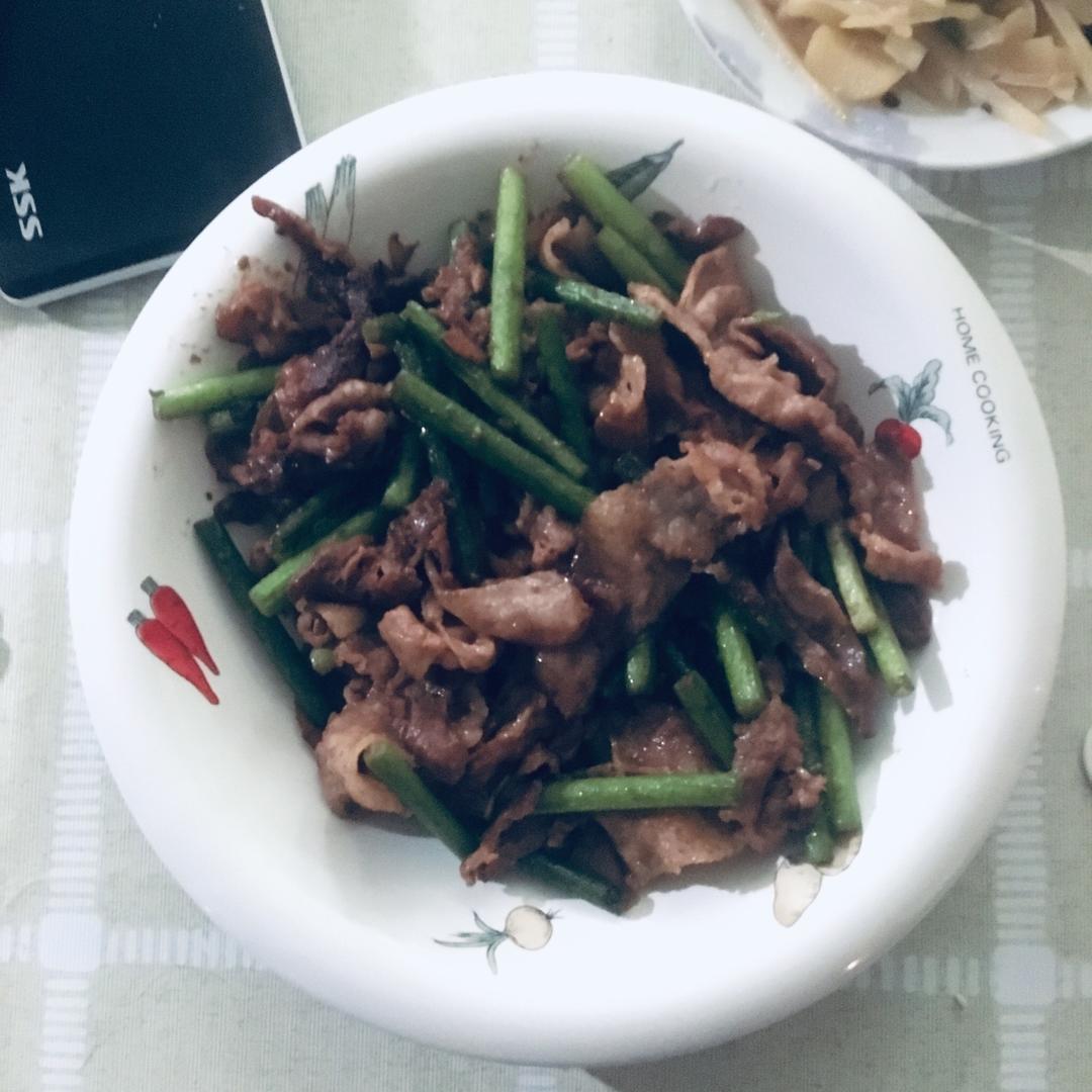蒜薹炒肉