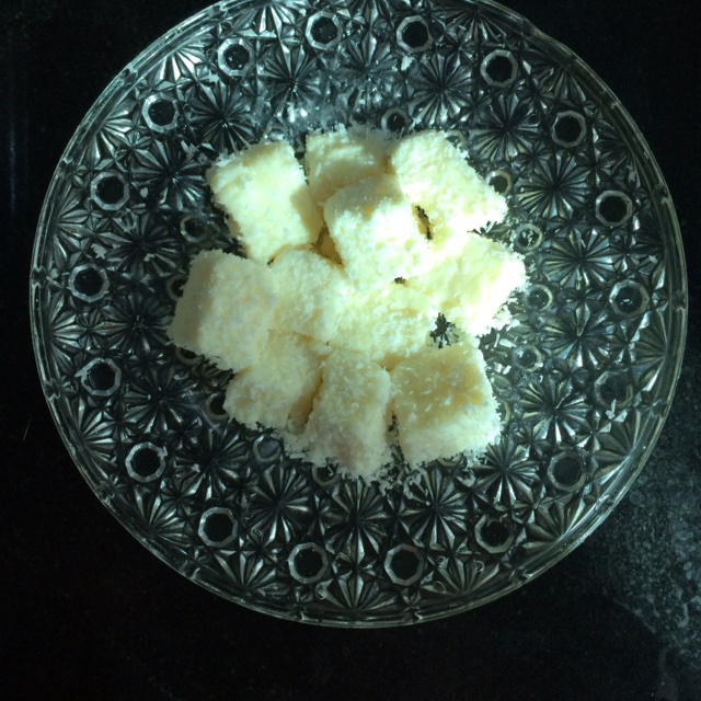 完胜85度C牛奶椰丝小方