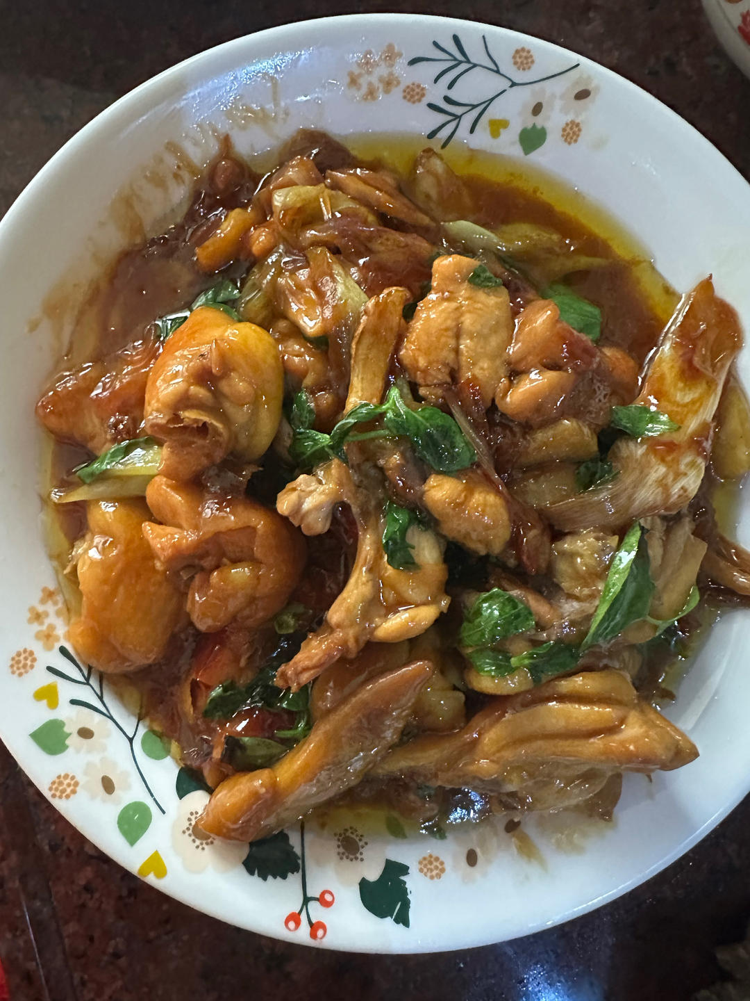 台湾三杯鸡 Stewed Chicken with Ginger and Wine in Casserole