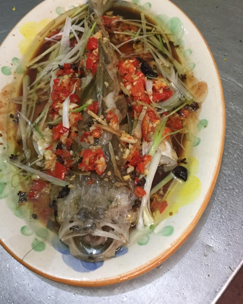剁椒蒸鱼