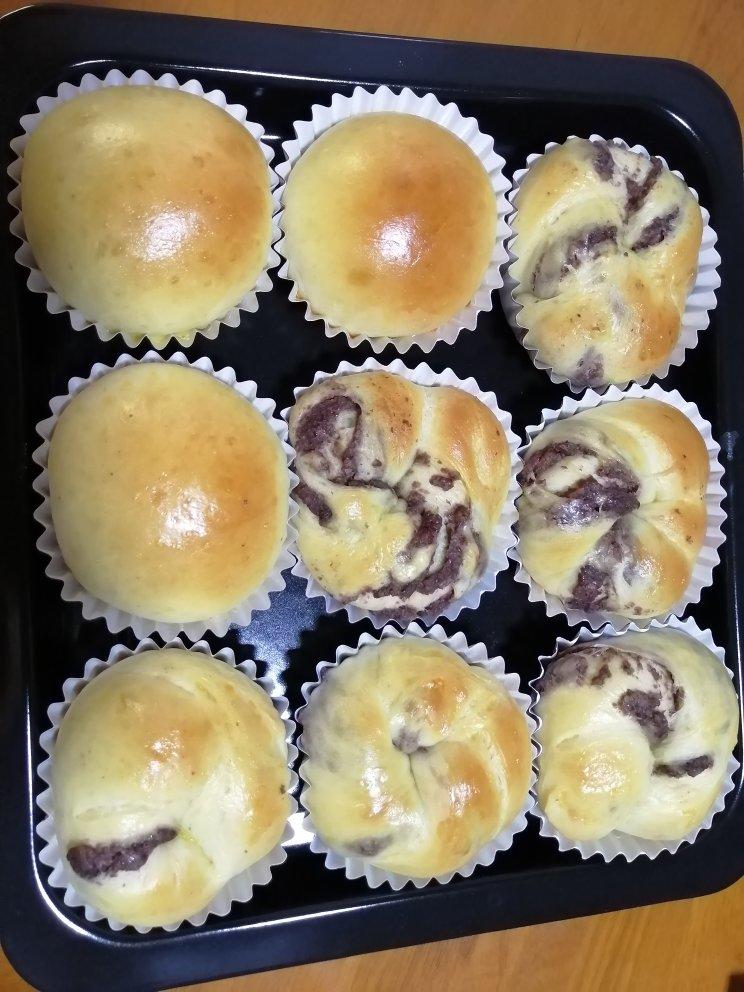 豆沙卷面包