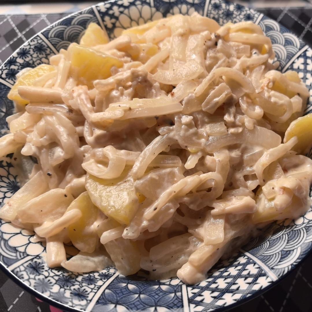 奶油蘑菇培根意大利面