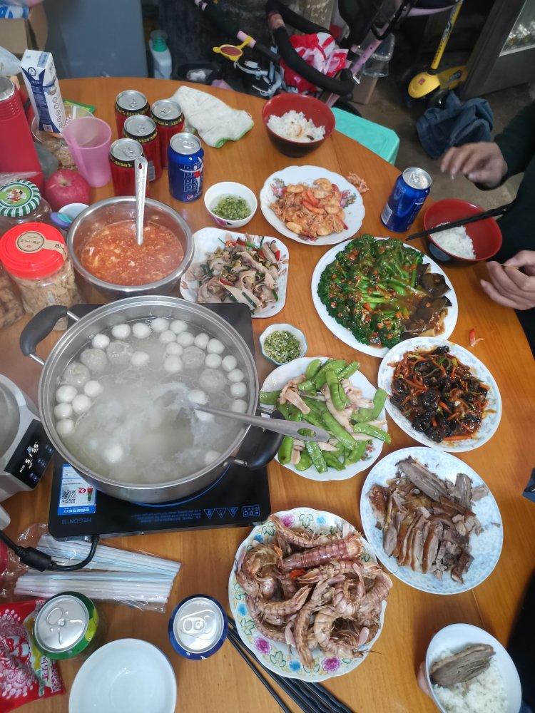 年夜饭：发财树