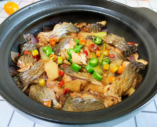 砂锅焗鱼块的做法