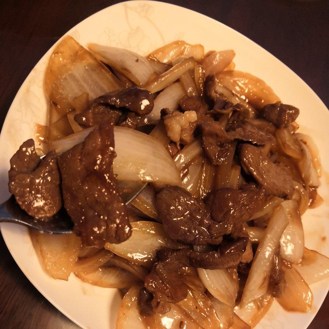 家常孜然洋葱炒羊肉
