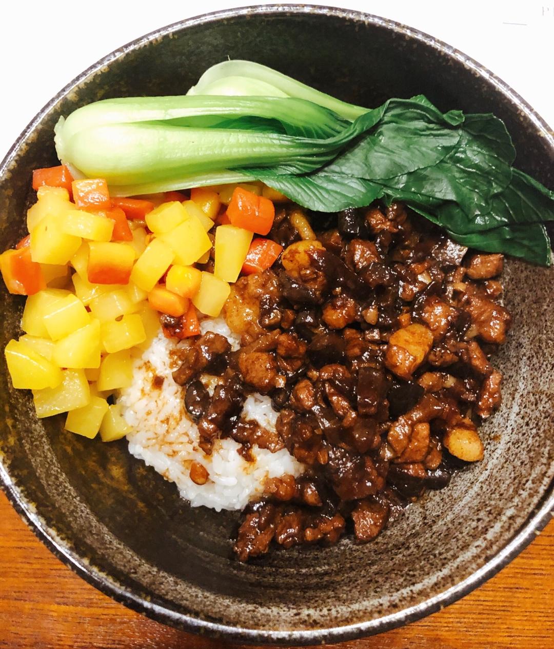 家传秘方卤肉饭【好吃到哭】