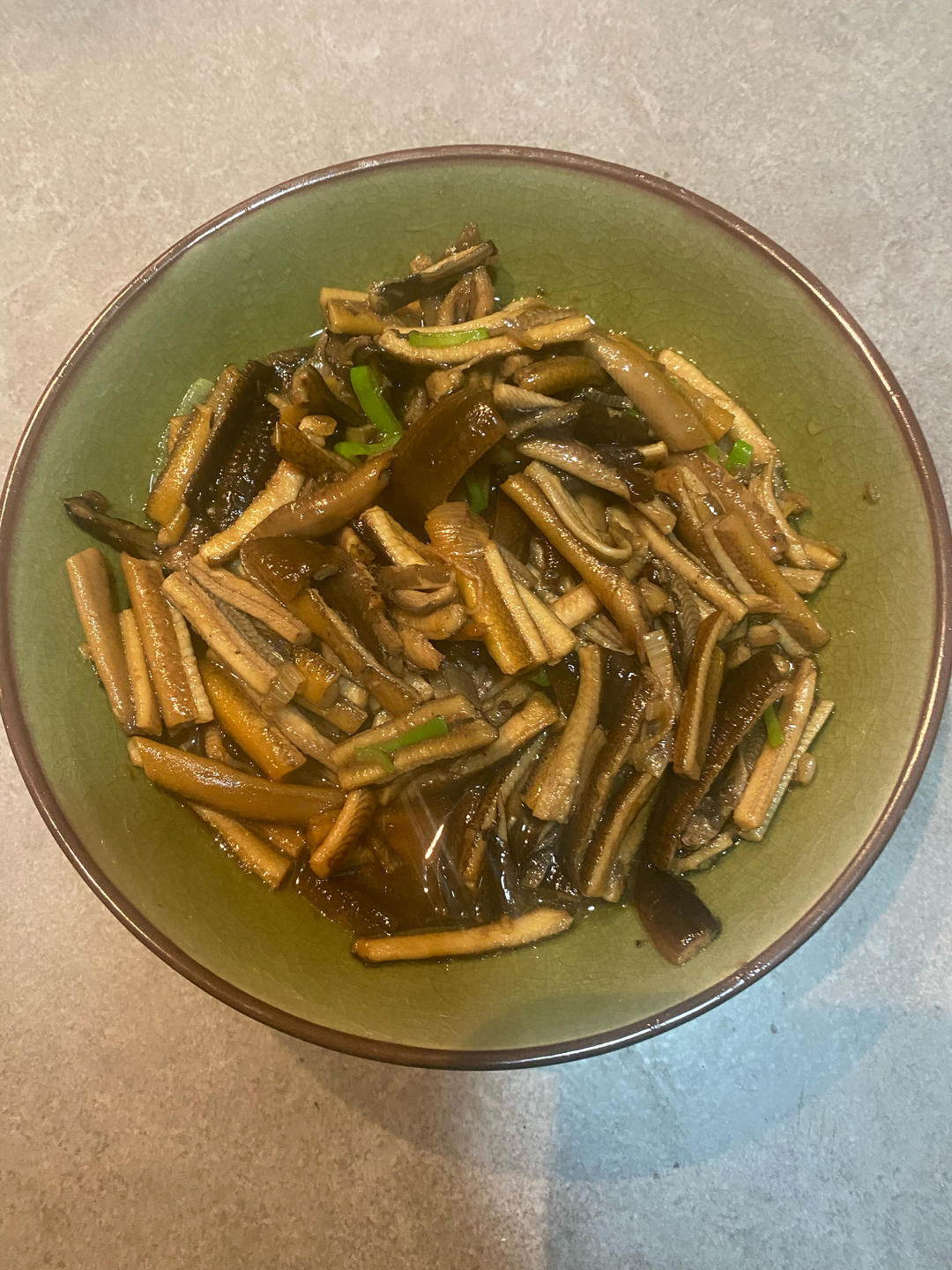 经典本帮菜-响油鳝丝正宗的做法