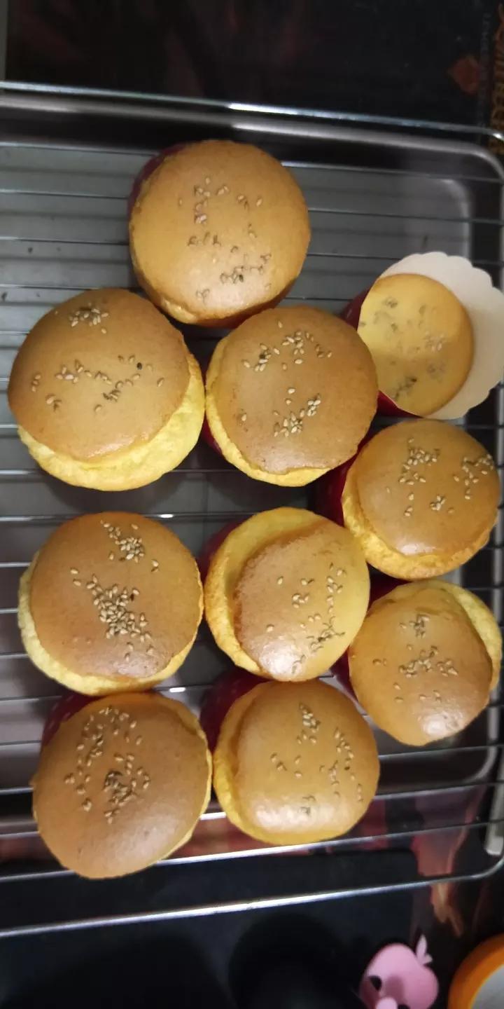 纸杯蛋糕 8寸戚风蛋糕的量