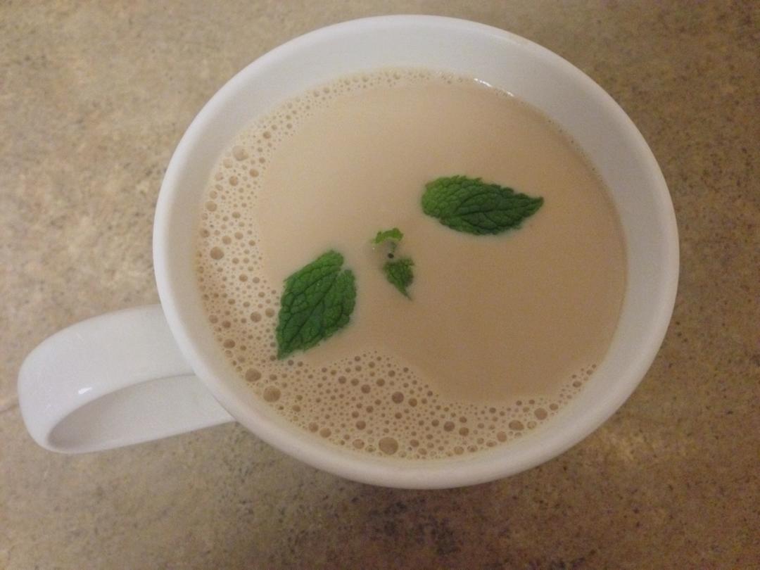 薄荷奶茶
