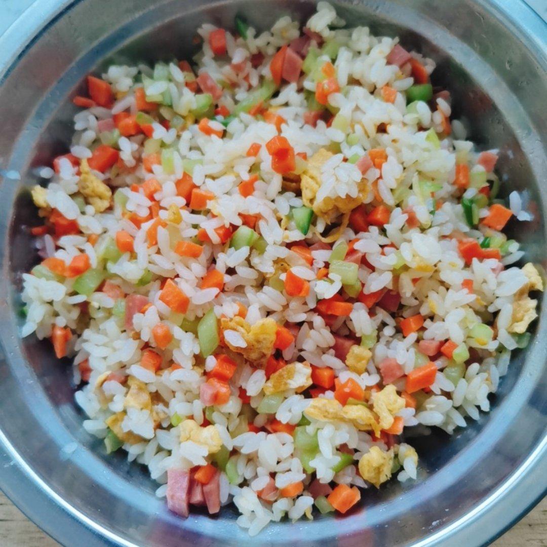 家常蛋炒饭
