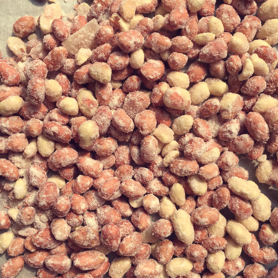 王小芽子做的花生粘