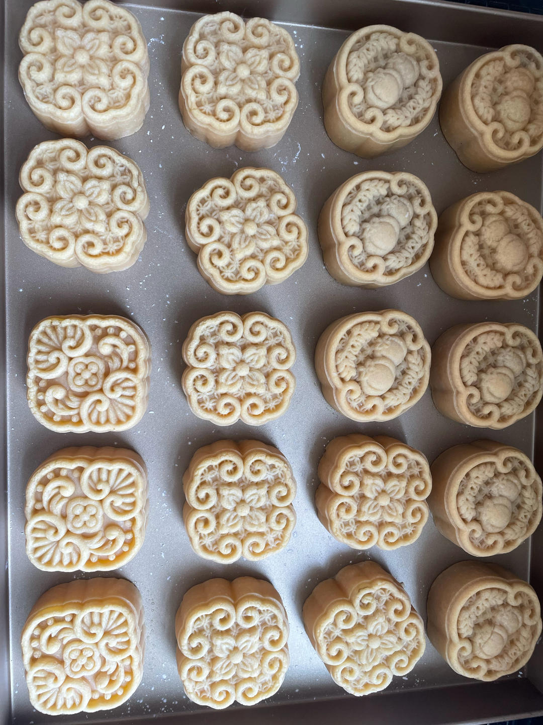 【终极版广式月饼配方】表皮油亮的秘诀！