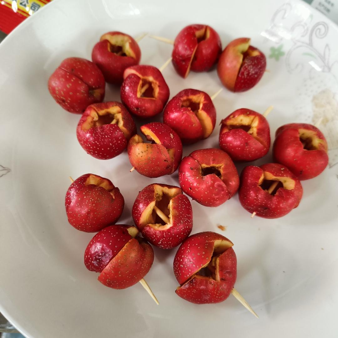 玲珑剔透：不会化糖的网红mini糖葫芦。