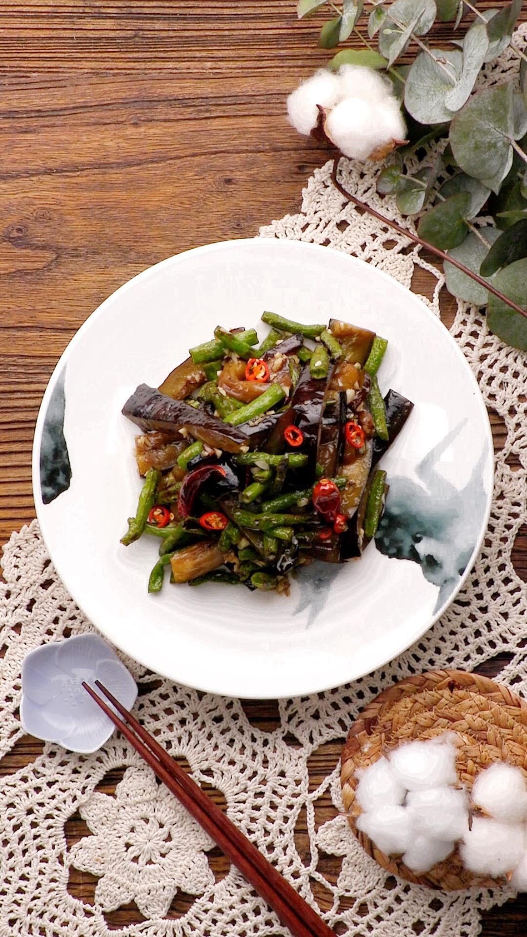 长豆角烧茄子的做法