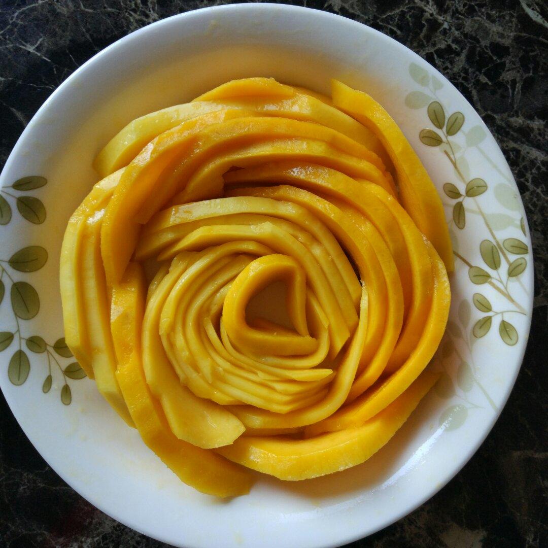 一朵芒果花