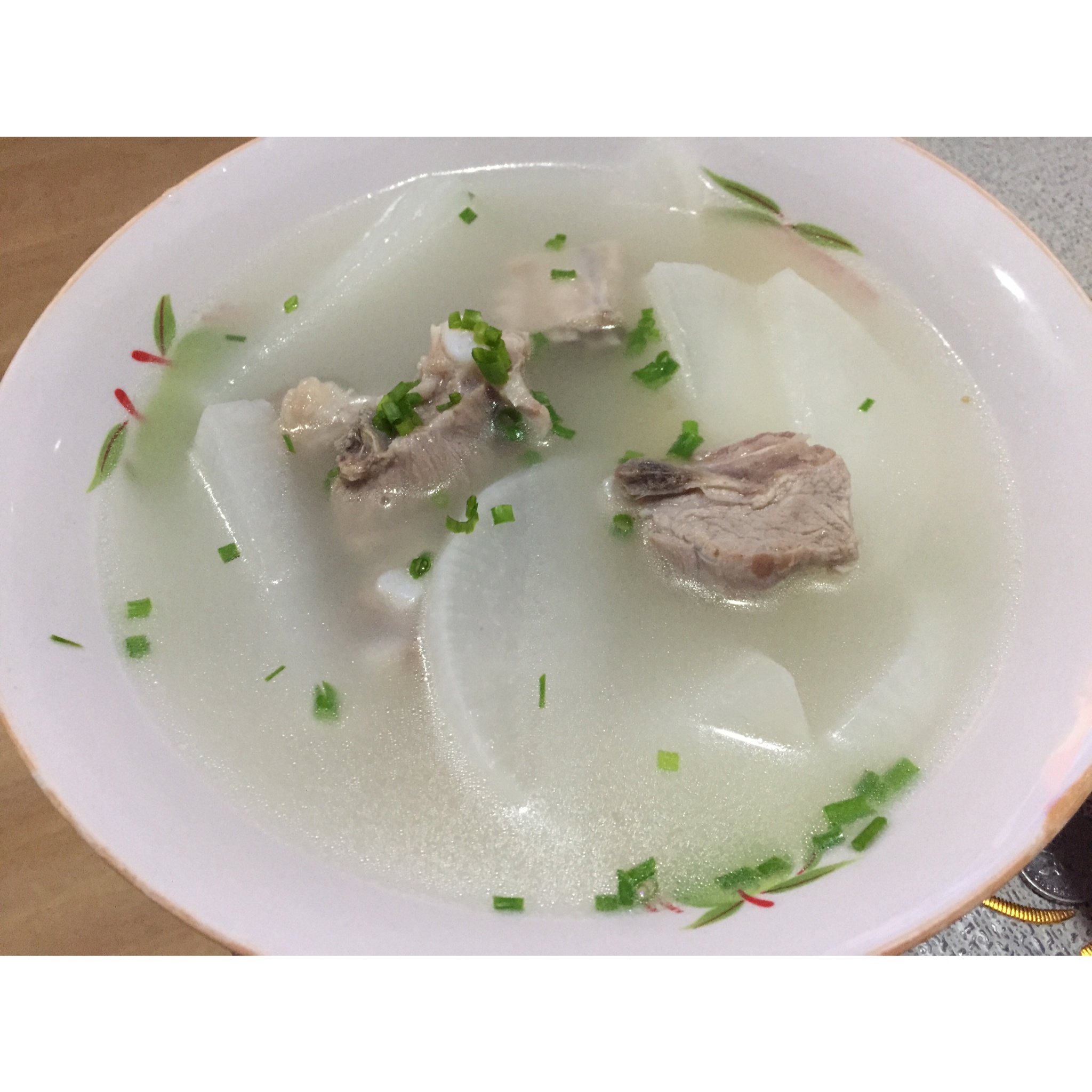 萝卜排骨汤