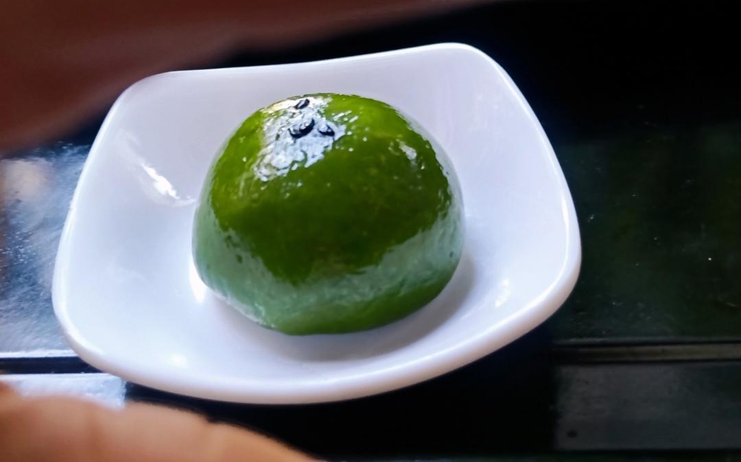 网红青团～～咸蛋黄肉松青团
