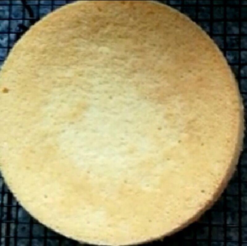 蛋糕的做法（8寸戚风蛋糕）