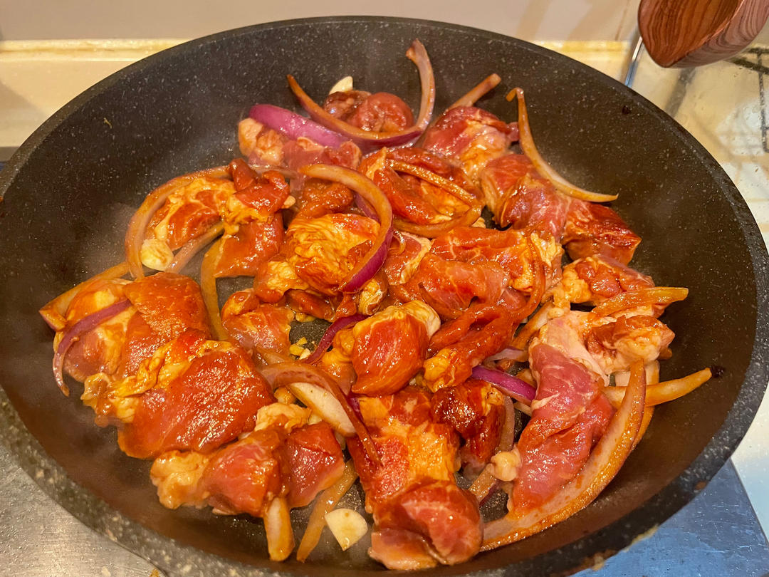 五分钟成就的宴客菜：香煎梅花肉