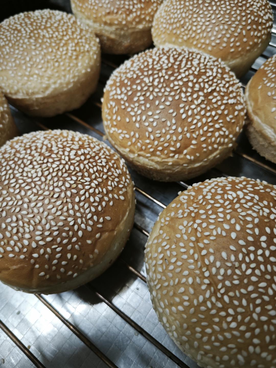 做了10000个汉堡胚后，我来教你最简单的做法