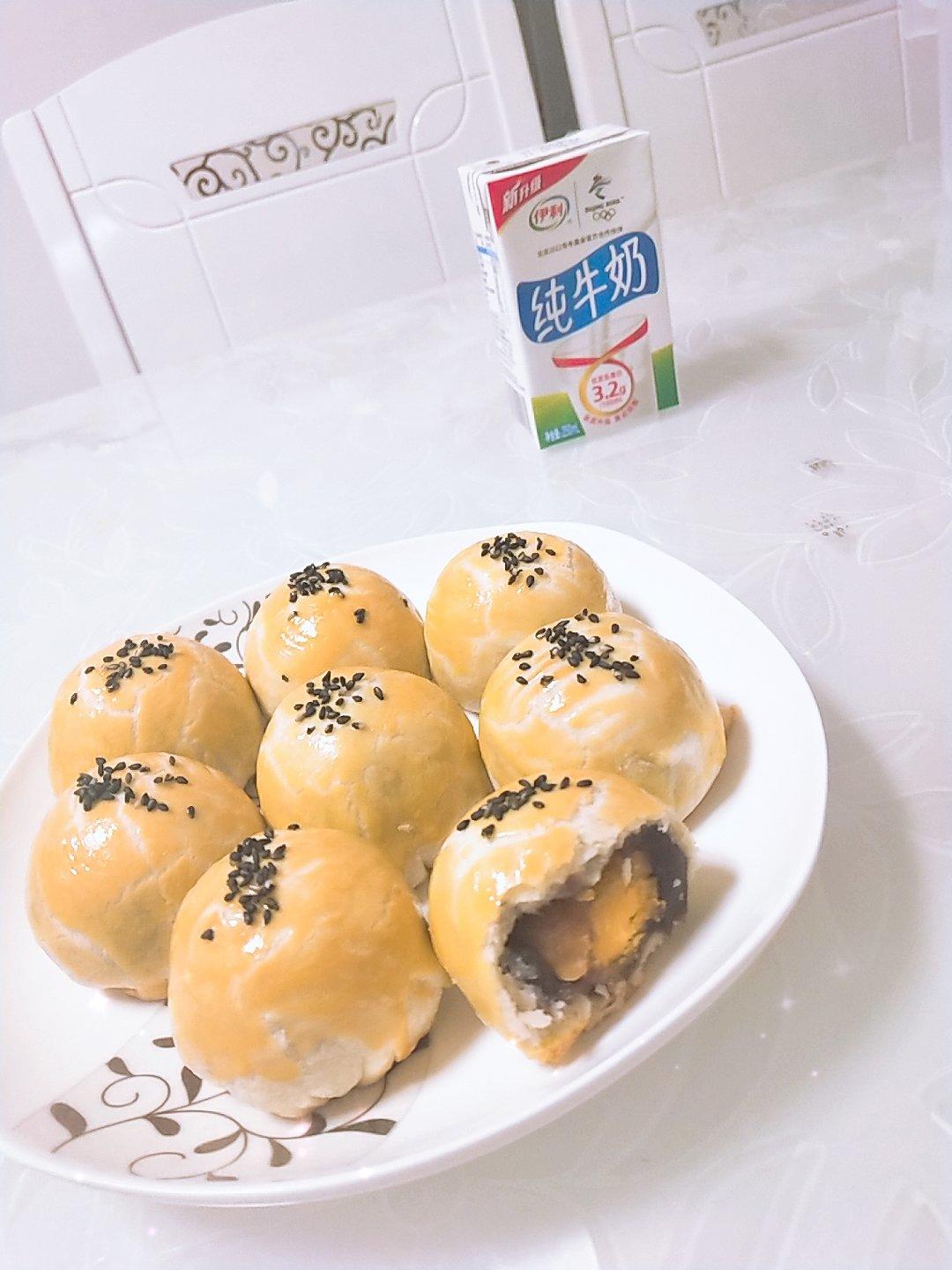 蛋黄酥