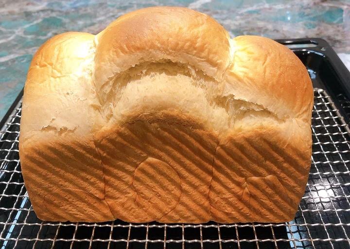 🍞消耗淡奶油吐司｜无黄油｜软绵绵｜奶香浓郁