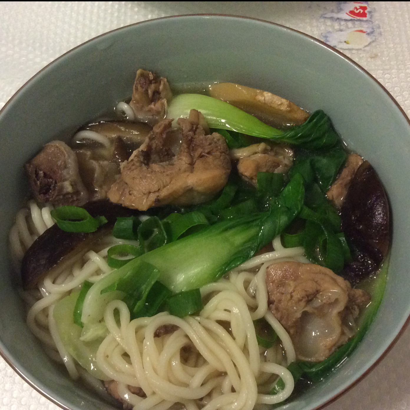 香菇炖鸡面