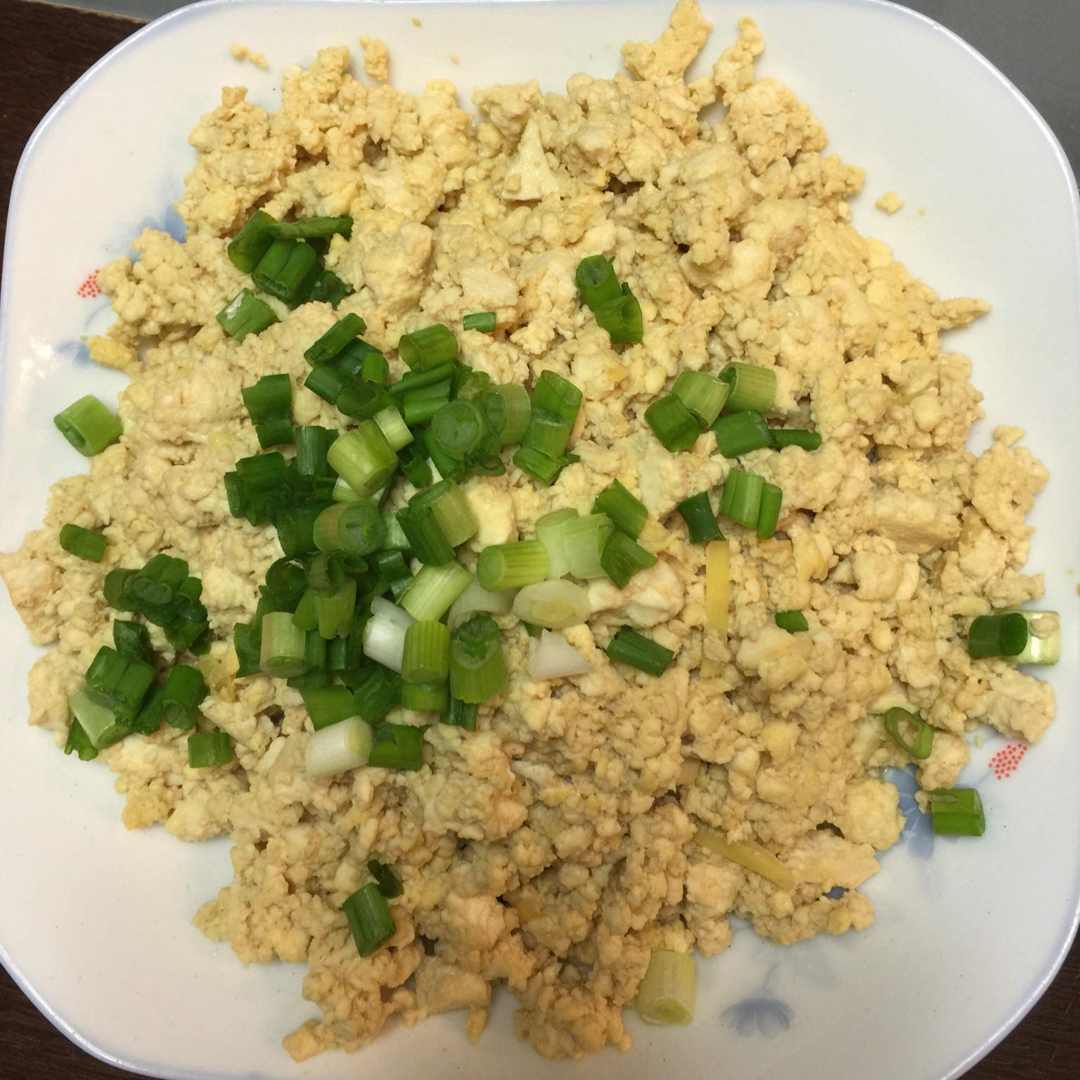 鸡蛋炒豆腐松