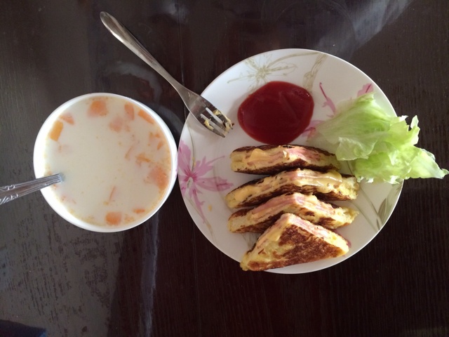 十分钟快手早餐【港式火腿西多士】