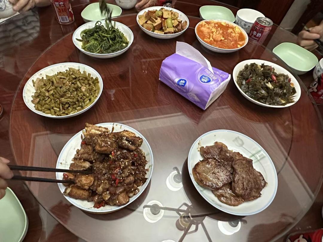 今日菜谱：虾滑番茄滑蛋