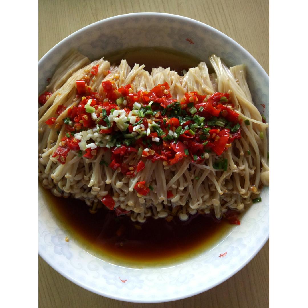 剁椒金针菇