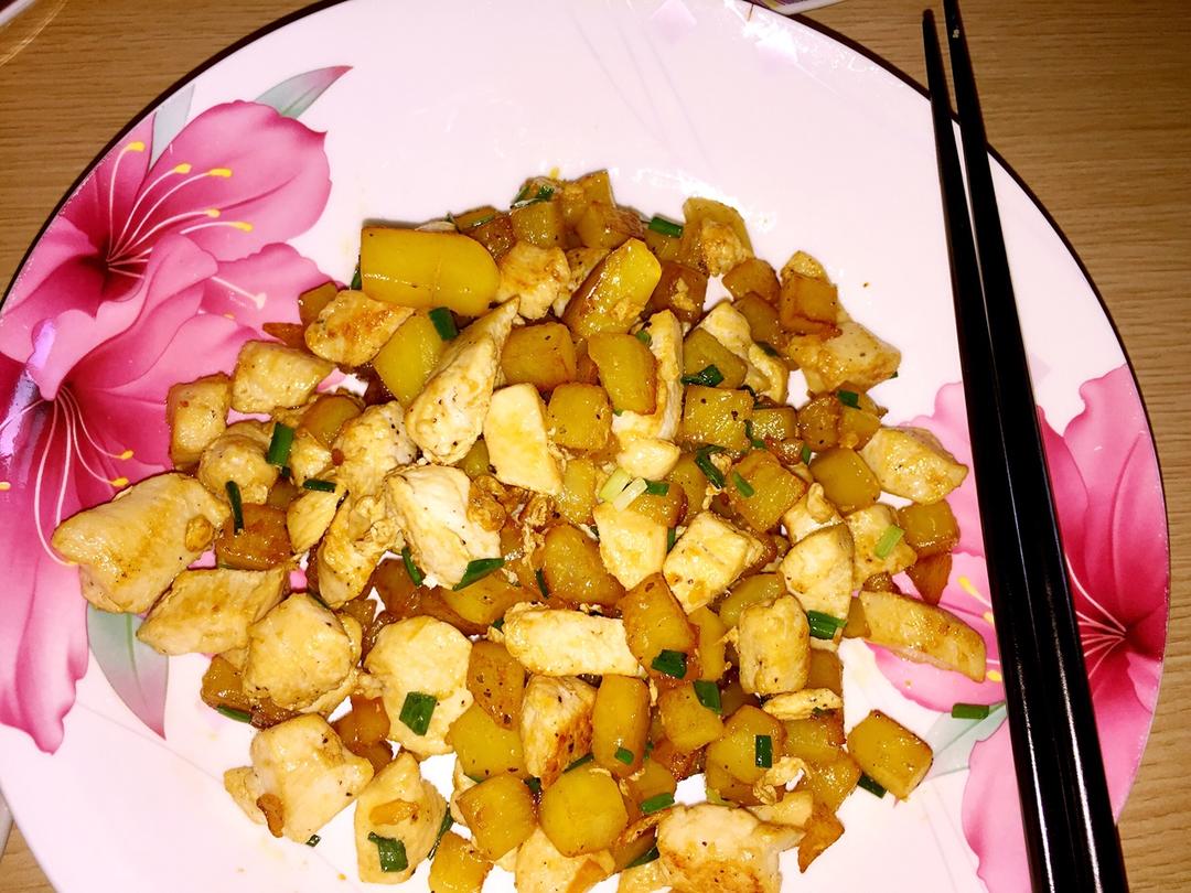 一道怎么做都好吃的干煎土豆鸡丁（红烧，咖喱，椒盐，孜然）