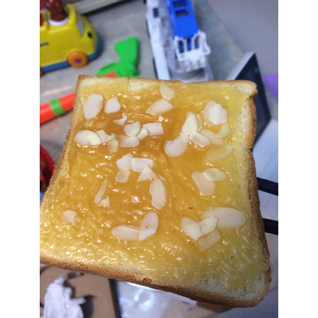岩烧乳酪 芝士厚多士（秒杀85度C 手感蛋挞 烘动手感）