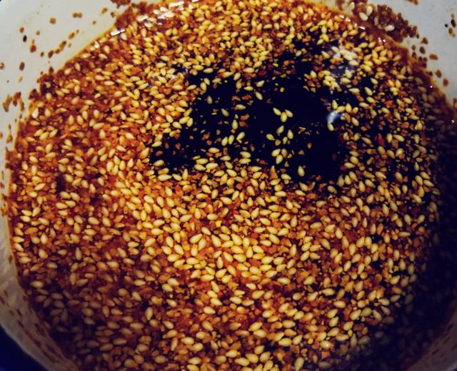 可以和酒店🏨媲美的红油辣椒酱🌶️🌶️🌶️的做法