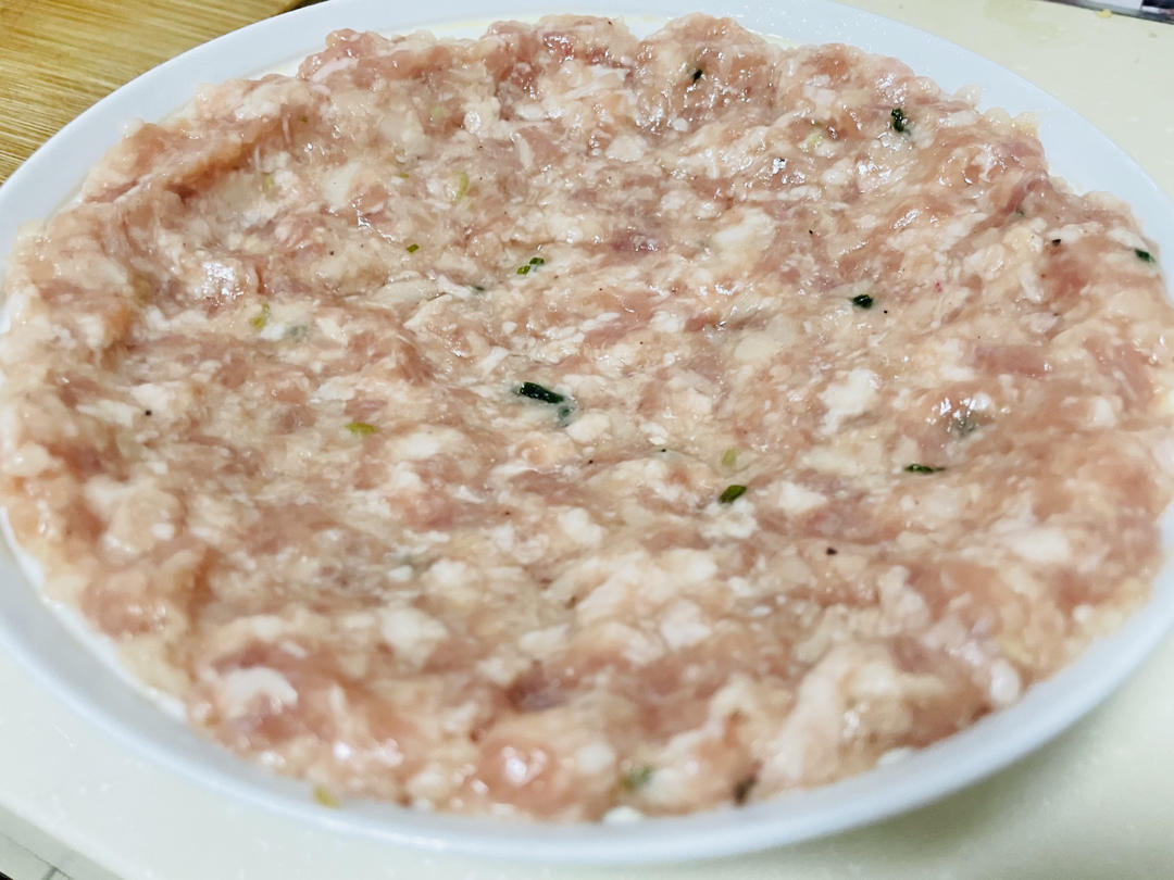 老少皆宜、鲜香味美蒸莲藕肉饼