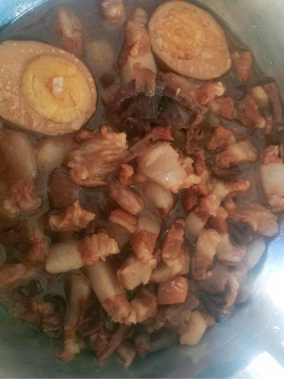 【卤肉饭】