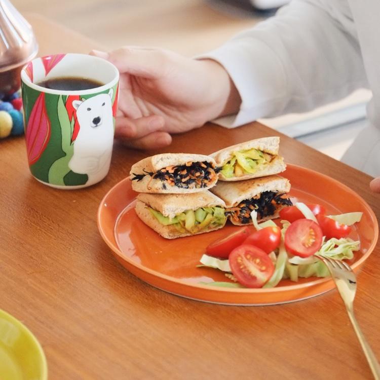 咖喱鸡+金平鹿尾菜，甜咸搭配的hot sandwich。的做法