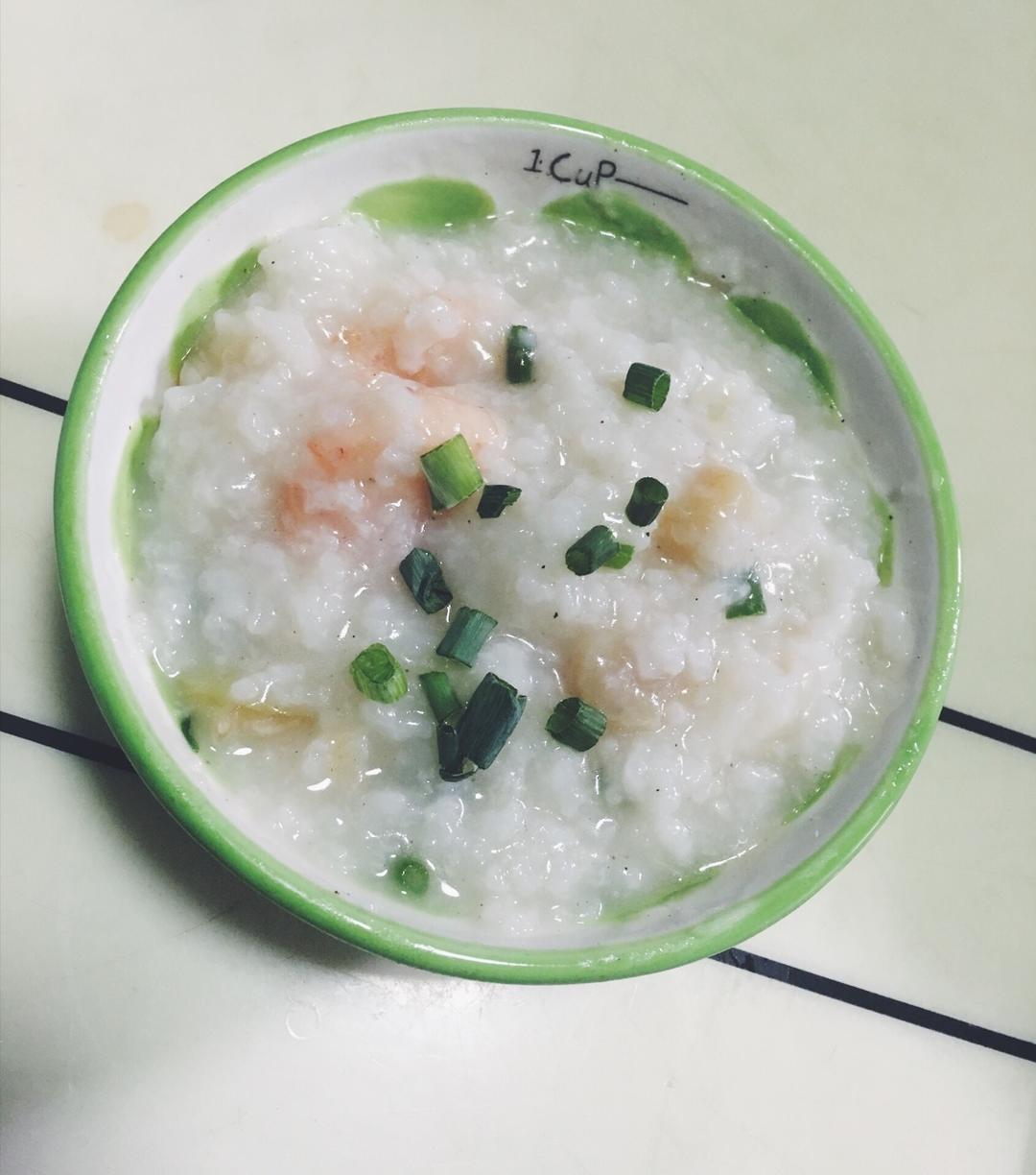 鲜虾砂锅粥