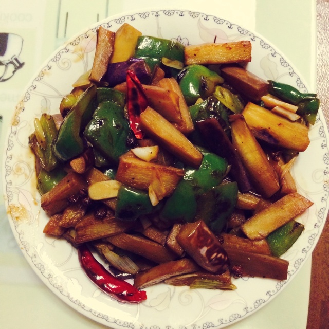虎皮辣子烧茄子