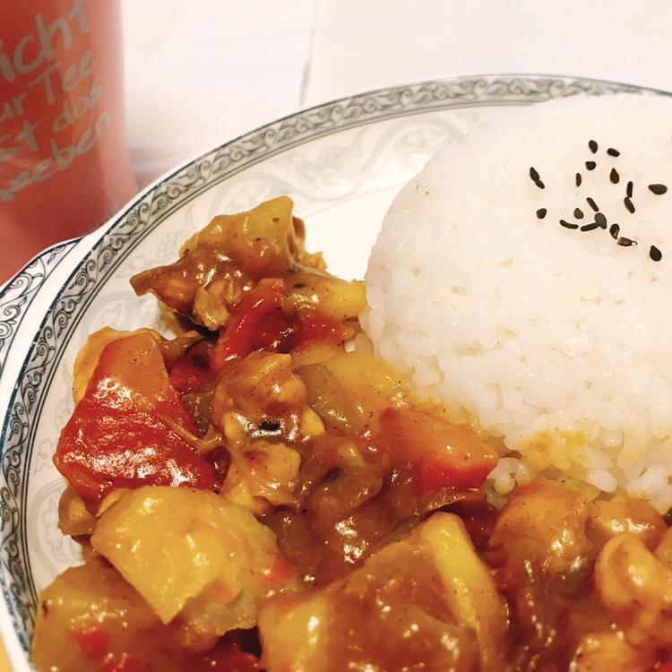 咖喱鸡肉饭