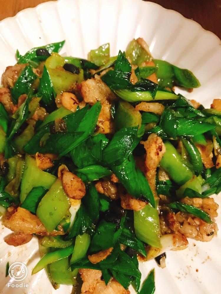 辣椒青蒜炒肉的做法