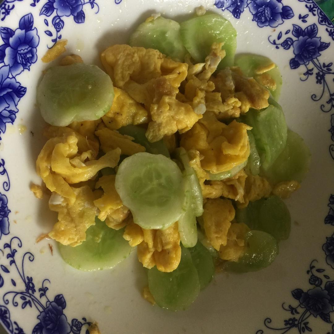黄瓜炒蛋