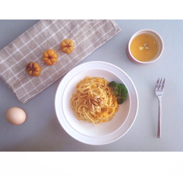 南瓜意面(Spaghetti with Pumpkin Sauce)