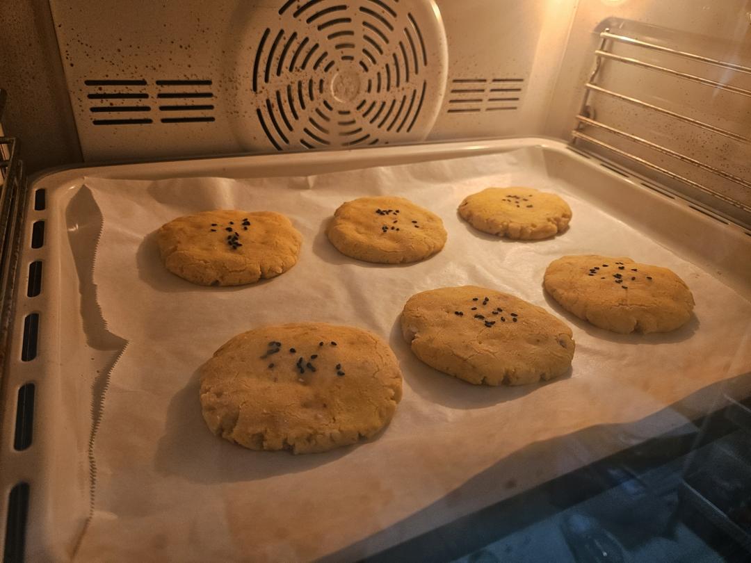 消耗玉米面的好方法，超级简单的玉米面桃酥