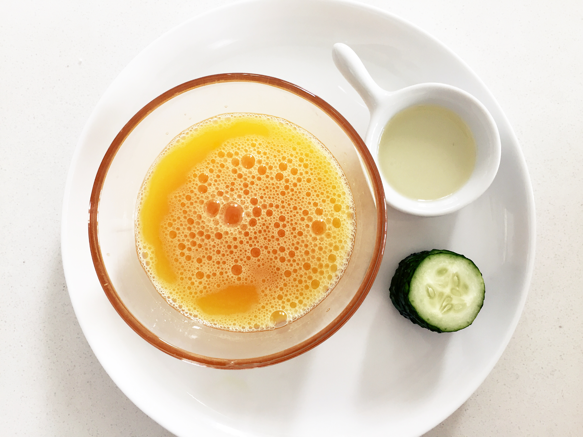 宝宝辅食：黄瓜千层蛋—蛋香浓郁，甘甜柔嫩，给宝宝当配菜和点心都合适哦！10M+的做法 步骤3